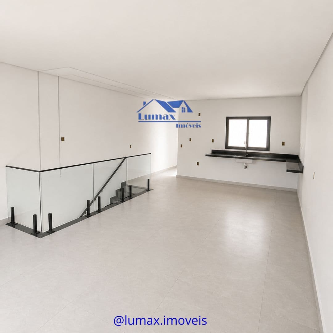 Casa na Vila Camilopólis com 3 quartos, suíte com varanda e área para churrasco - Foto 1